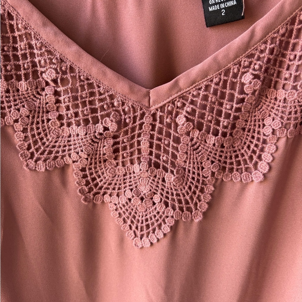 Torrid Crochet V Neck Mauve Size 2X Adjustable Straps Top - Picture 2 of 11